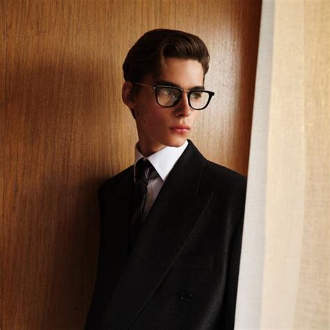 Yves Saint Laurent Sales Associate Salaries in Amsterdam